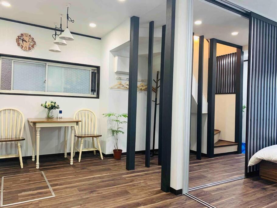 Apartemen 東京民泊 貸し切り一軒家 モダン和風 畳 青砥 上野 プライベート空間 最大8名 Tokyo